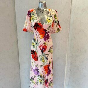 Taylor Short Sleeve Chiffon V-Neck Floral Print Midi Dress